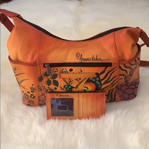 New! Anuschka Hobo bag! Gorgeous!